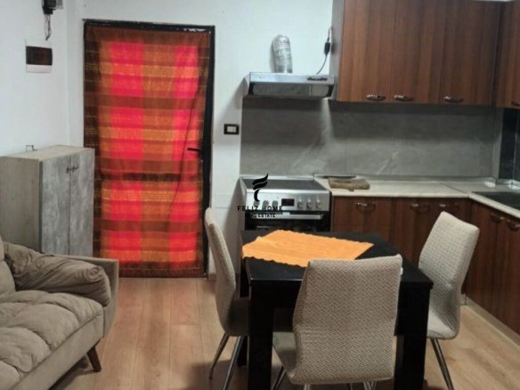 GARSONIERE ME QERA 35 M2 ALI DEMI 35.000 LEKE FH-88207