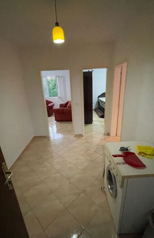 Jepet Me Qera Apartament 2+1+1 Ballkon