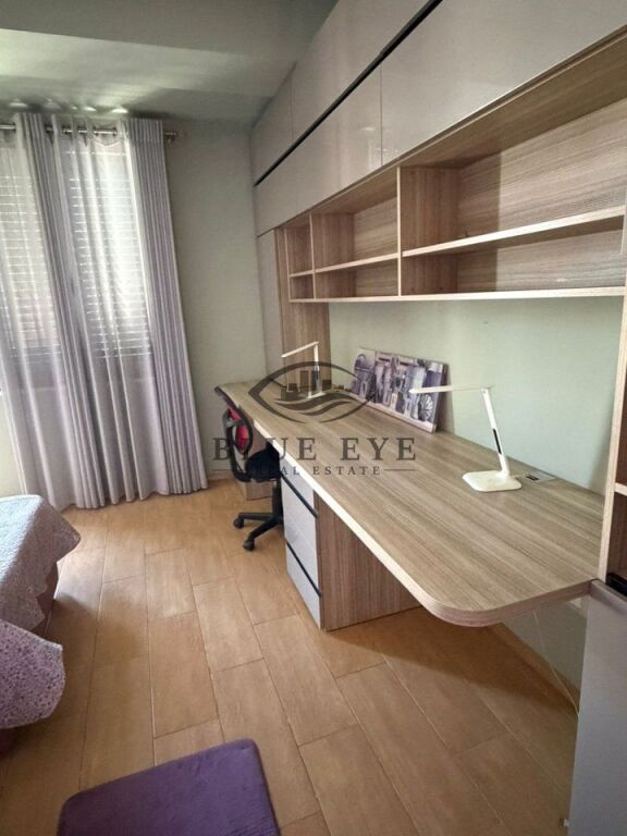 PENTHOUSE PREMIUM ME QIRA – VOLLGA, DURRËS