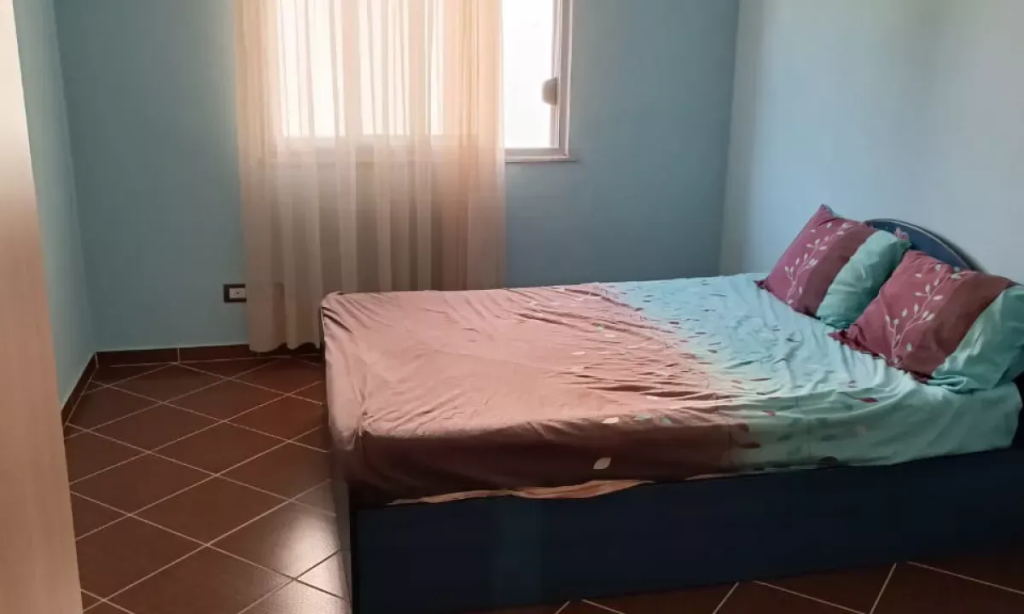 shitet apartament 2+1 në fresk, tiranë