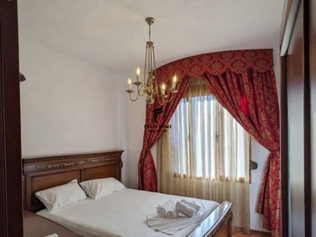 VILE ME QERA 135 M2 MYSLYM SHYRI 120.000 LEKE FH-88200