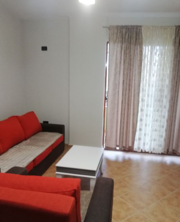 Rent | Apartament 1 + 1 | Fresku | 300 €/month