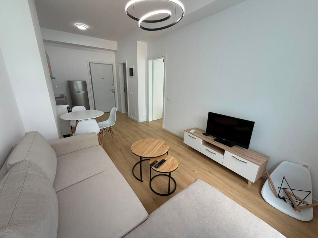 🏡 Apartment 1+1 for rent 📍 Kadiu Residence, Ali Demi💰 Price: 40,000 lek/month