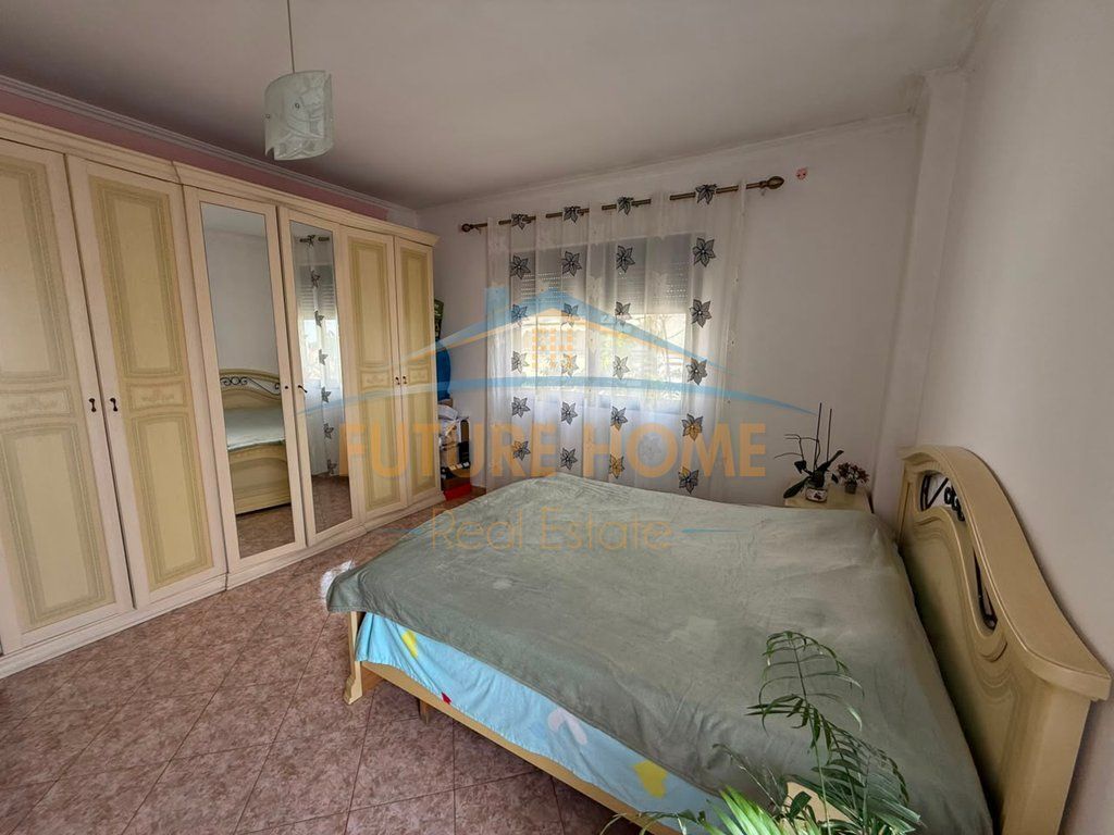 Shitet, Apartament 2+1, Kopshti Botanik, Tiranë