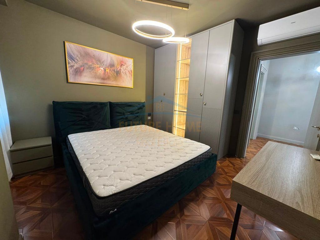 Qera, Apartament 3+1+2, Zogu i Zi, Tirane