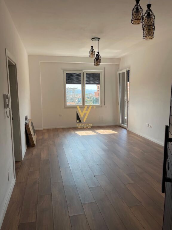 JEPET APARTAMENT 2+1+2+BLK ME QIRA NE PASKUQAN 45.000 LEKE