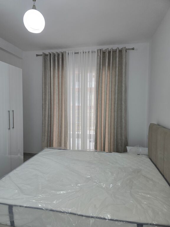 JEPET ME QERA APARTAMENT NË TIRAN