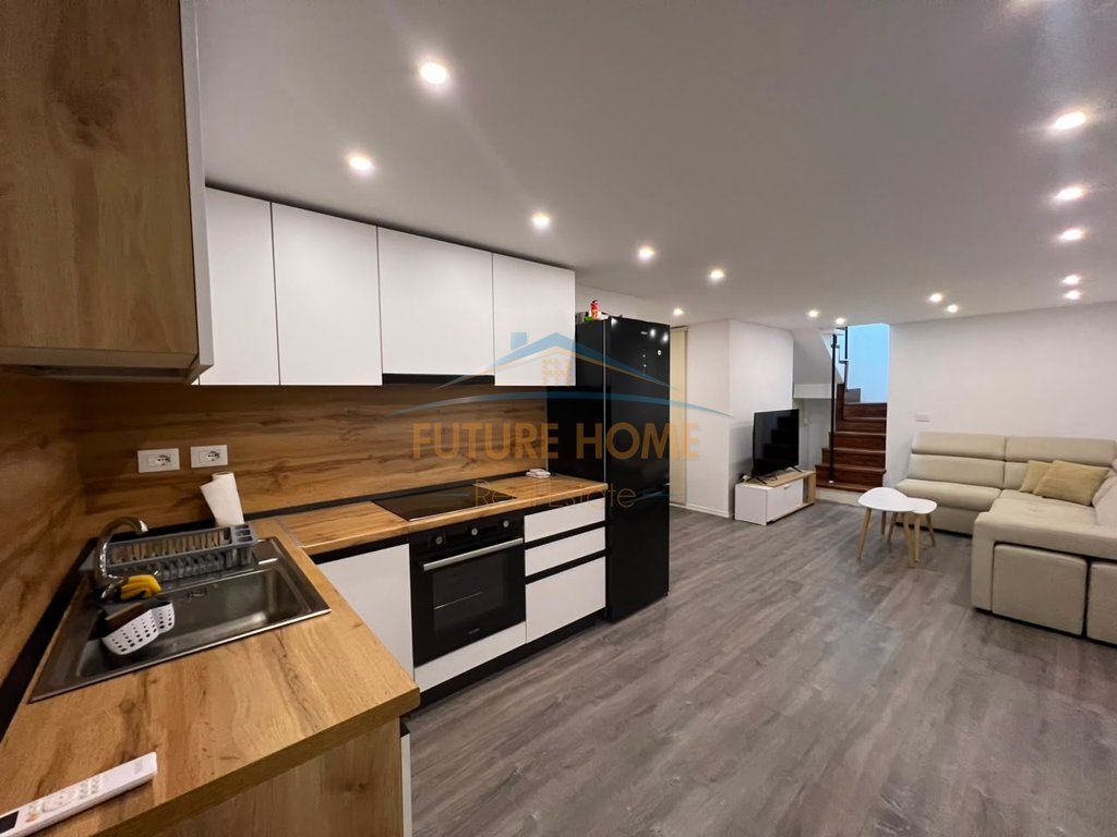Vendesi Duplex 2+1+2, Complesso Golden Park 3