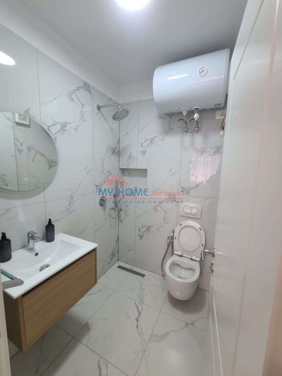 Apartament 2+1 me qera Qender ne Tirane