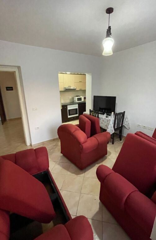 Jepet Me Qera Apartament 2+1+1 Ballkon