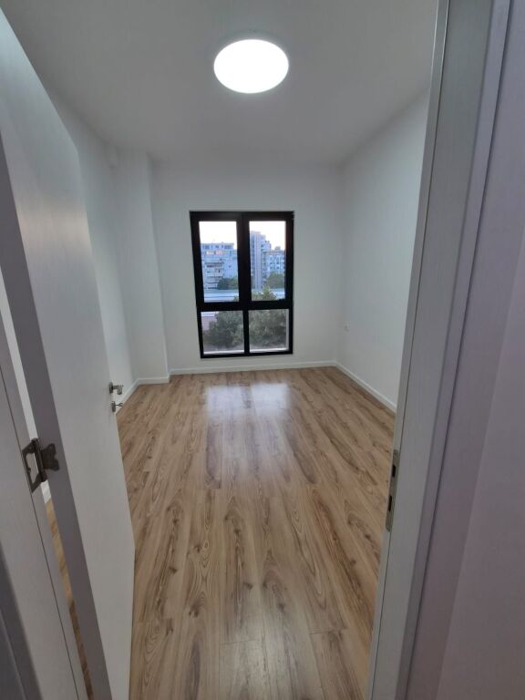 🏢 JEPET ME QIRA – 2+1+2 NË SQUARE 21!