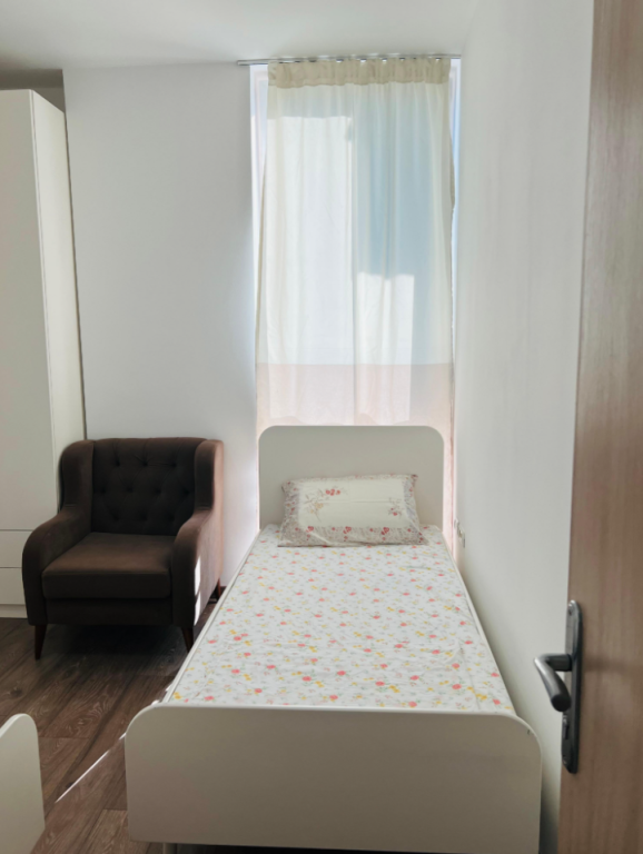 Affitto | Apartament 2 + 1 | Rruga Panorama | 700 €/mese