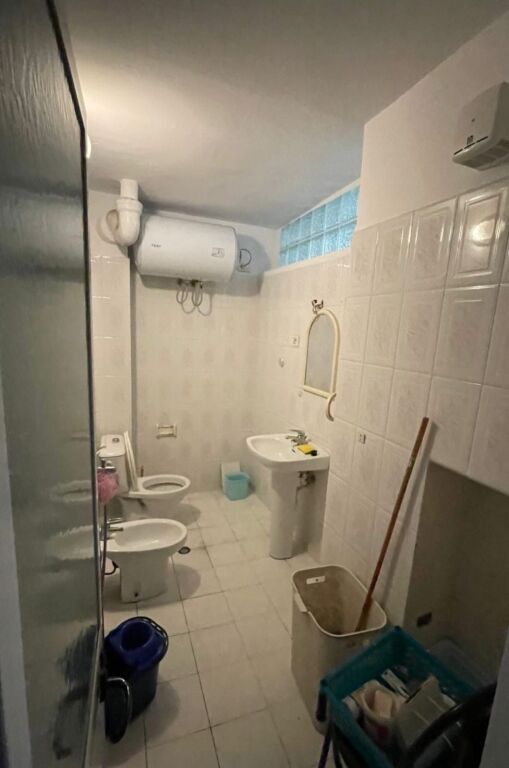 Jepet Me Qera Apartament 2+1+1 Ballkon