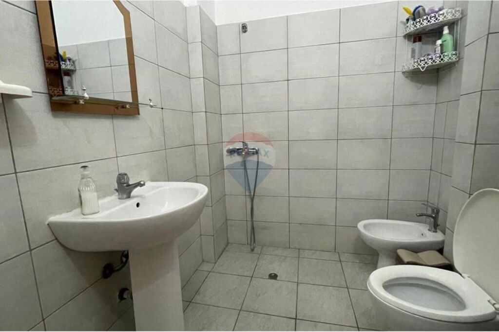 🏡 CASA PRIVATA IN VENDITA | VLORË