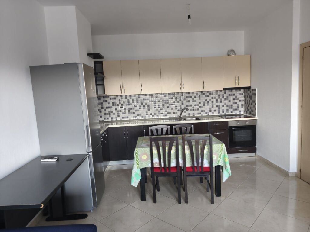 Appartamento 1+1 in affitto ad Astir