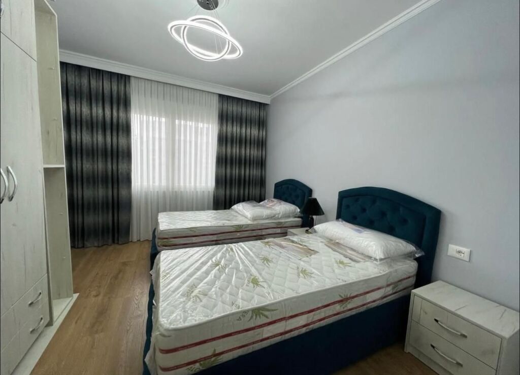 JEPET ME QIRA APARTAMENT 2+1+2 TEK DORO CITY PRANE ZOGUT TE ZI!