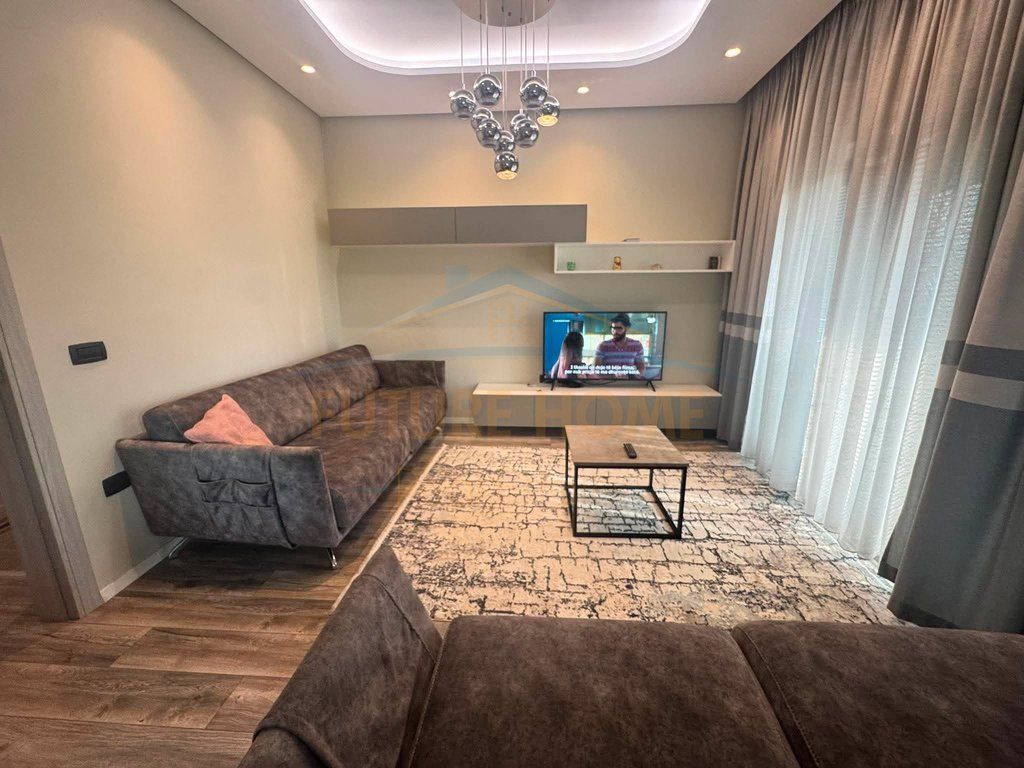 Rent, Apartment 2+1 + Parking Spot, Joan of Arc Boulevard, Tirana    75,000 Lek