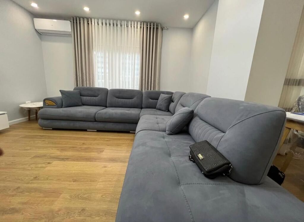 JEPET ME QIRA APARTAMENT 2+1+2 TEK DORO CITY PRANE ZOGUT TE ZI!