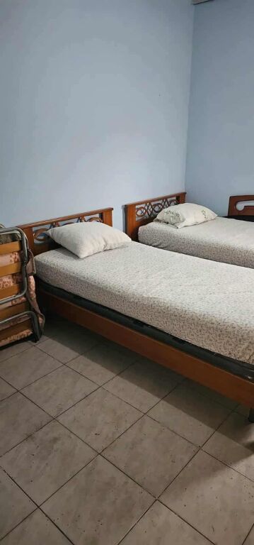 Qera | Garsoniere | Rruga Kongresi i Manastirit | 200 €/muaj