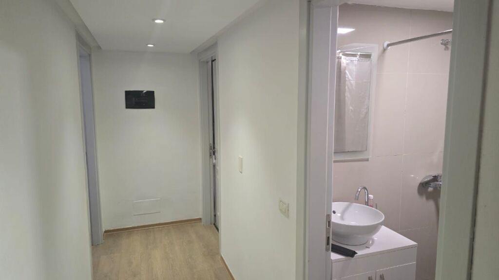 Jepet  Apartament me  qera 1+1+ Dubleks  Golden Park  Amerikan 3  