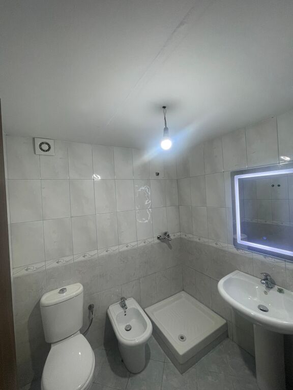 Comfortable apartment in Tirana – 5th floor