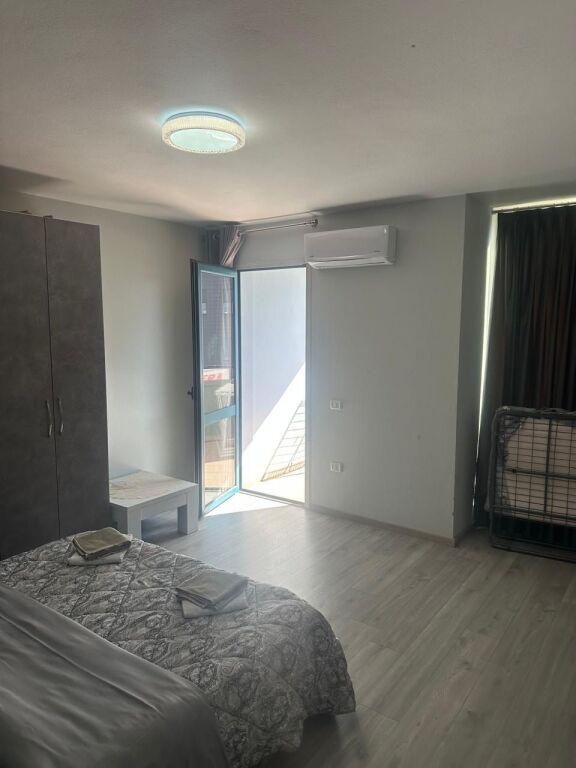 For rent 2+1+1 Elbasan Street 700 thousand lek