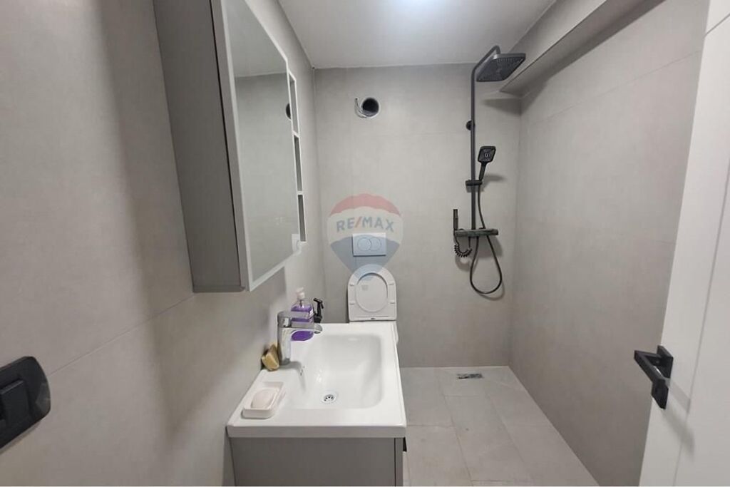 Apartament - Për Qira - Rruga Jordan Misja, Tiranë