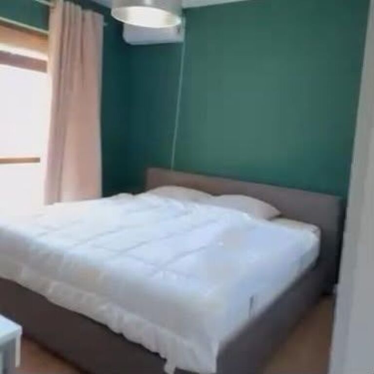 SHITET APARTAMENT – PRANË SQUARE 21