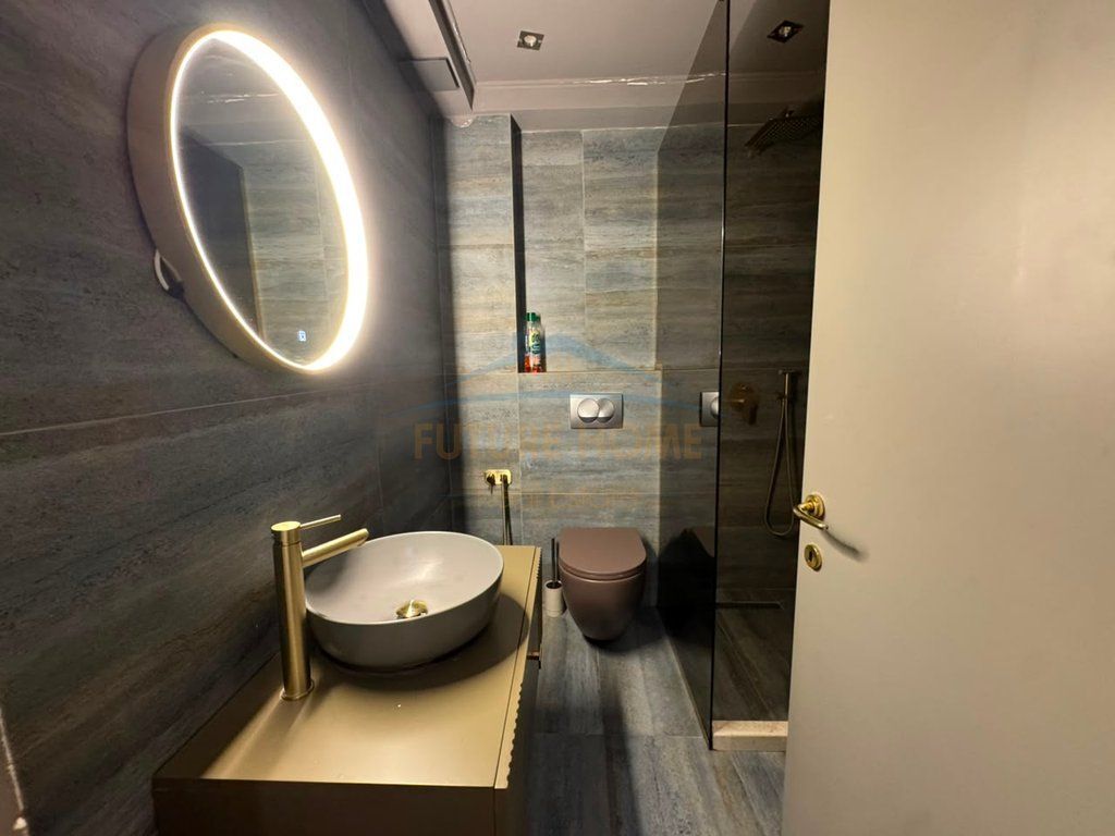 Qera, Apartament 3+1+2, Zogu i Zi, Tirane
