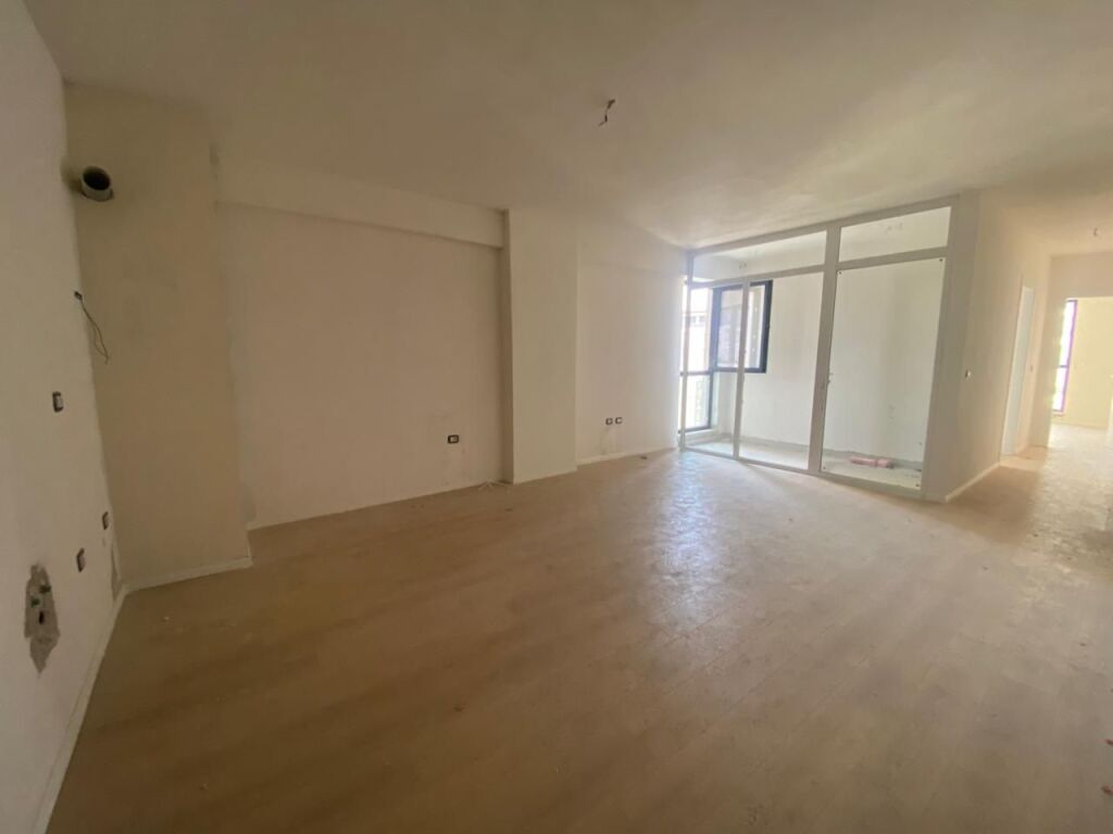 🏠 IN VENDITA: APPARTAMENTO 2+1 📍 Complesso Turdiu (Ex Campo dell'Aviazione) – €152.000 || Edificio 2026 – 9° Piano – 92m² || 🔑 PRENDI LE CHIAVI E VAI AD ABITARE SUBITO! 🏡