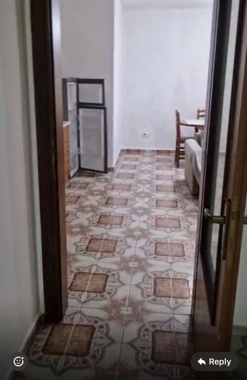 1+1,kat 4 ashensore,te shkolla e medreses,550 mije leke