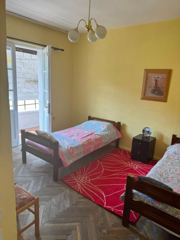 Affitto | Apartament 2 + 1 | Rruga Myslym Shyri | 600 €/mese