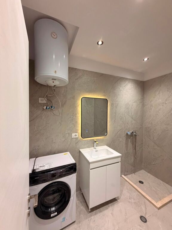 🏡 Shitet apartament 1+1 te Konviktet e Inxhinierisë së Ndërtimit