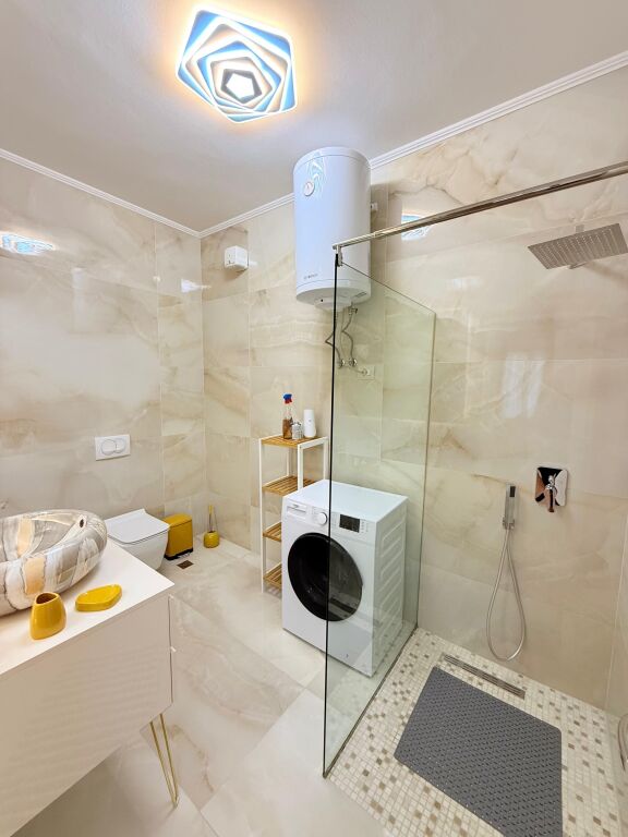 Apartament me qira 2+1 Rruga e Kosovareve