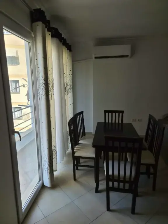 Rent | Apartament 2 + 1 | Rruga Sokrat Miho | 500 €/month