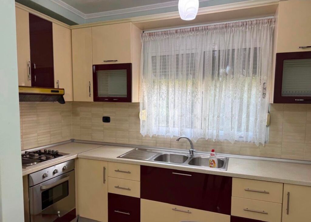 2+1 apartment for rent in Brryl!