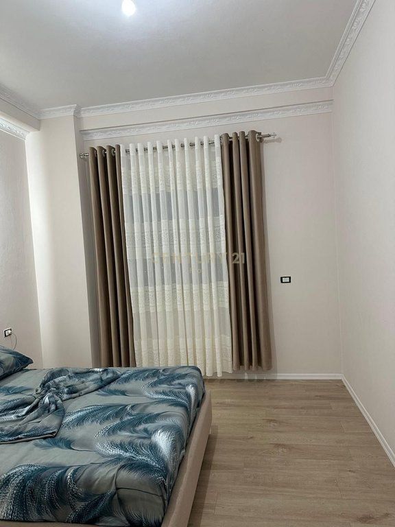 Apartment 1+1 for rent Center Kamez
