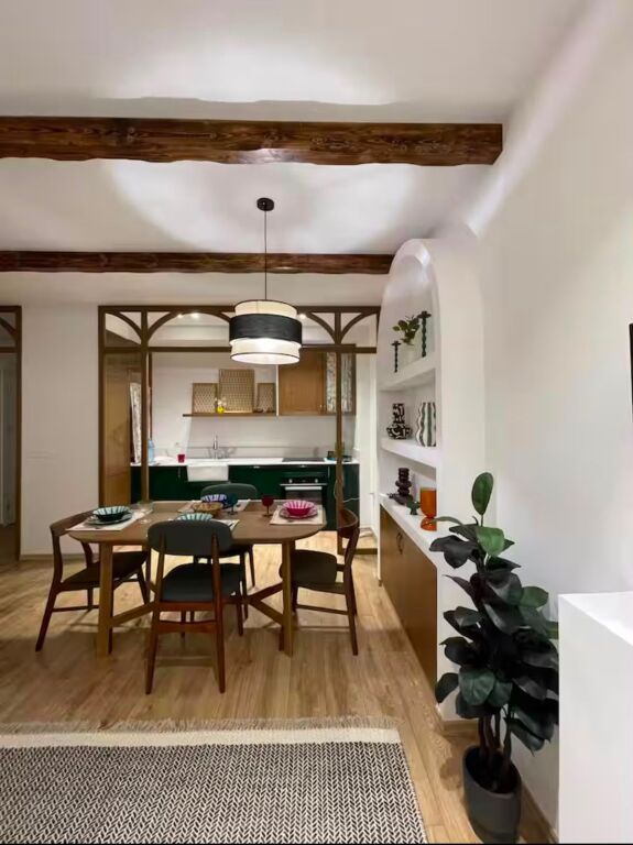 Jepet me Qera Apartament te San Pietro