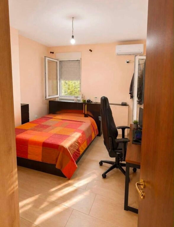 SHITET APARTAMENT 3+1+2 – RRUGA PJËTËR BUDI