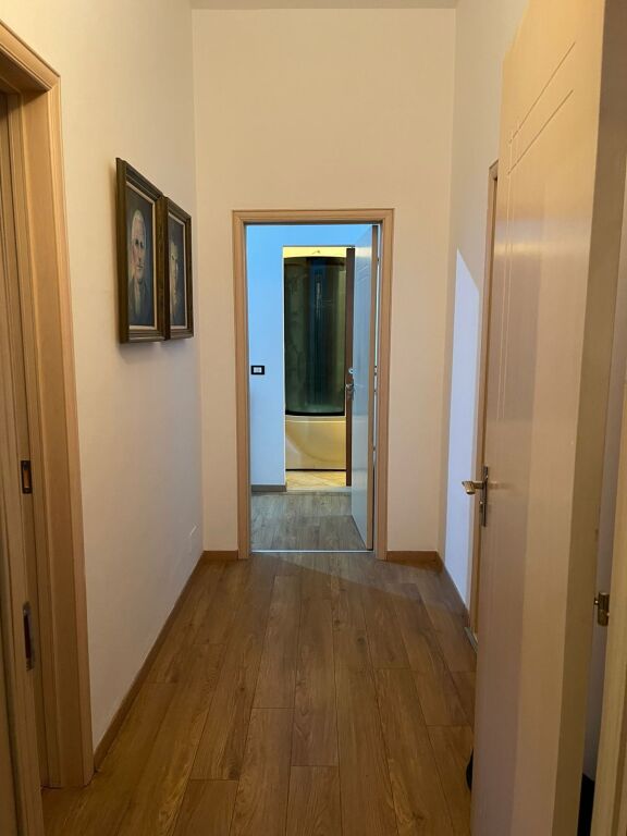 VENDESI APPARTAMENTO 2+1+2  📍 COMUNE DI PARIGI 210.000 €