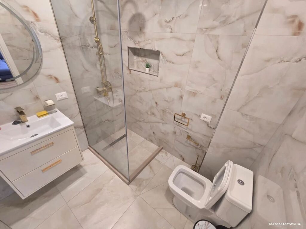 Appartamento In Affitto 2+1 A Zogu i Zi (ID B2202044) Tirane