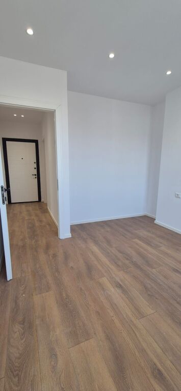 Shitje | Apartament 2 + 1 | Rruga Fadil Bodinaku | 198000 €
