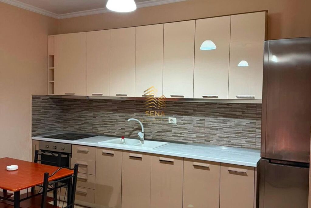 Affitto, Appartamento 1+1+balcone, 5 Maji-Residenza Concord Center, 50.000 Leke/mese