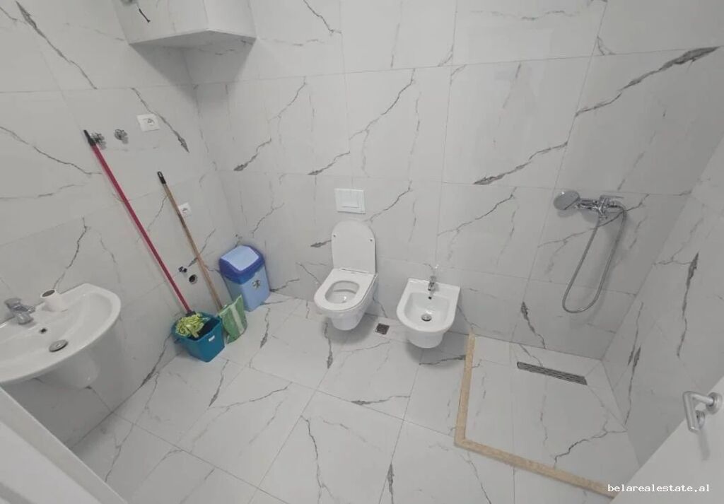 Office for Rent 2+1 at Zogu i Zi (ID BZ21029) Tirana