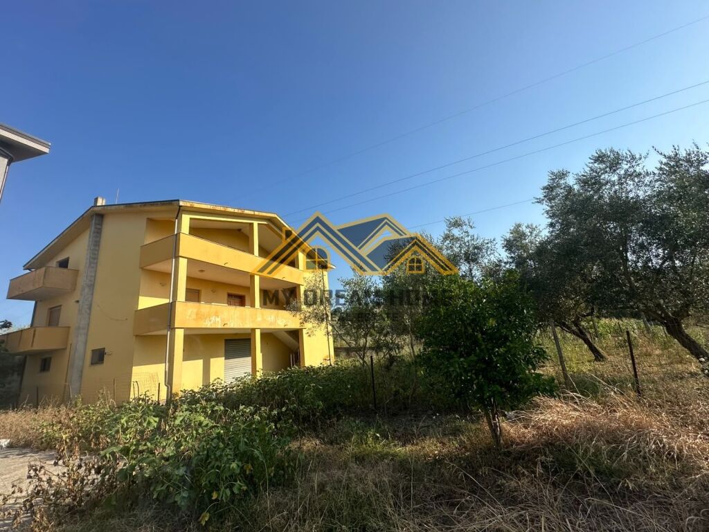 PRIVATE 3-STOREY HOUSE FOR SALE IN PJEZE SHIJAK [DURRES ]