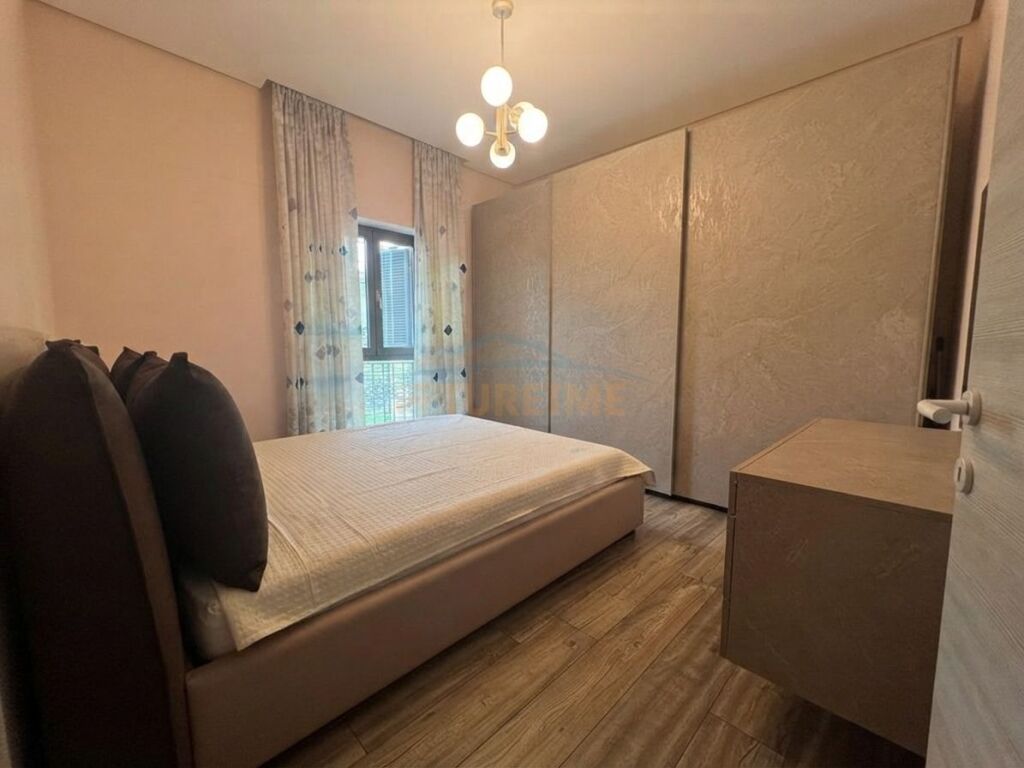 Rent, Apartment 2+1 + Parking Spot, Jean D'Ark Boulevard, Tirana