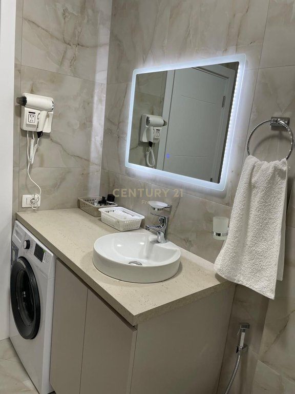 Appartamento 1+1 in affitto, in Via Elbasan.