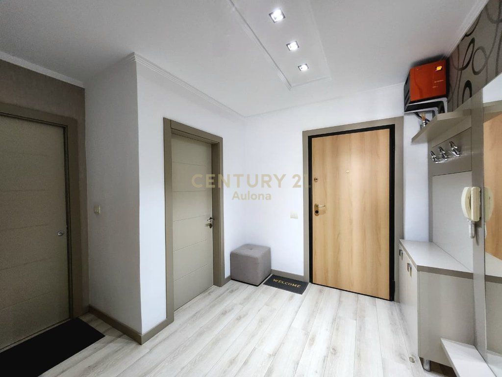 Apartament 1+1 me Pamje nga Deti në Lungomare