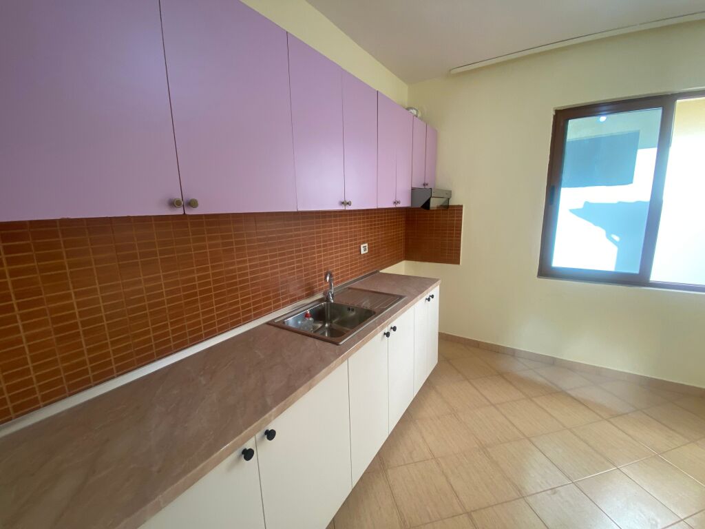Apartment 2+1 Ali Demi for rent Empty !