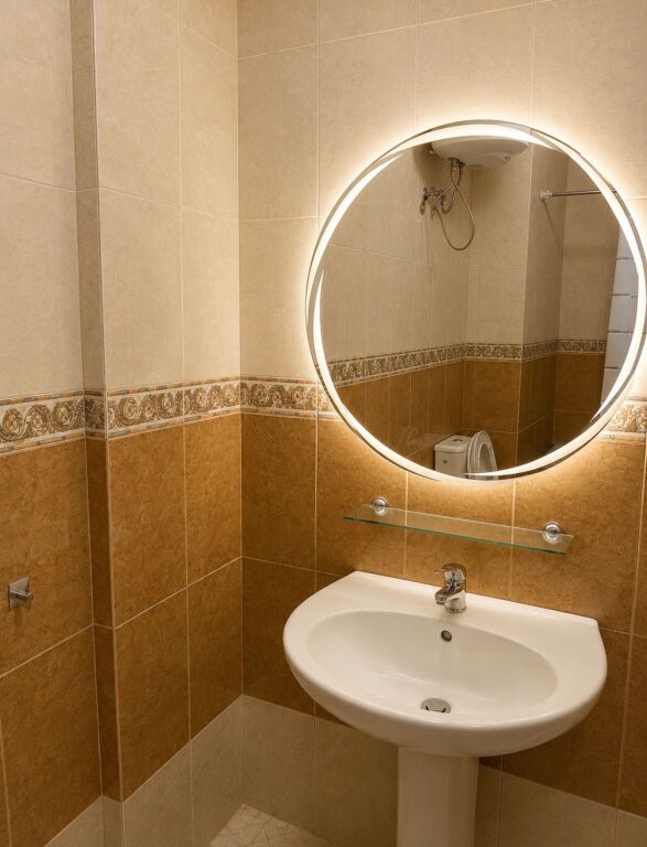 Jepet me qira 2+1 tek rruga e Kosovareve prane Liqenit te Tiranes,